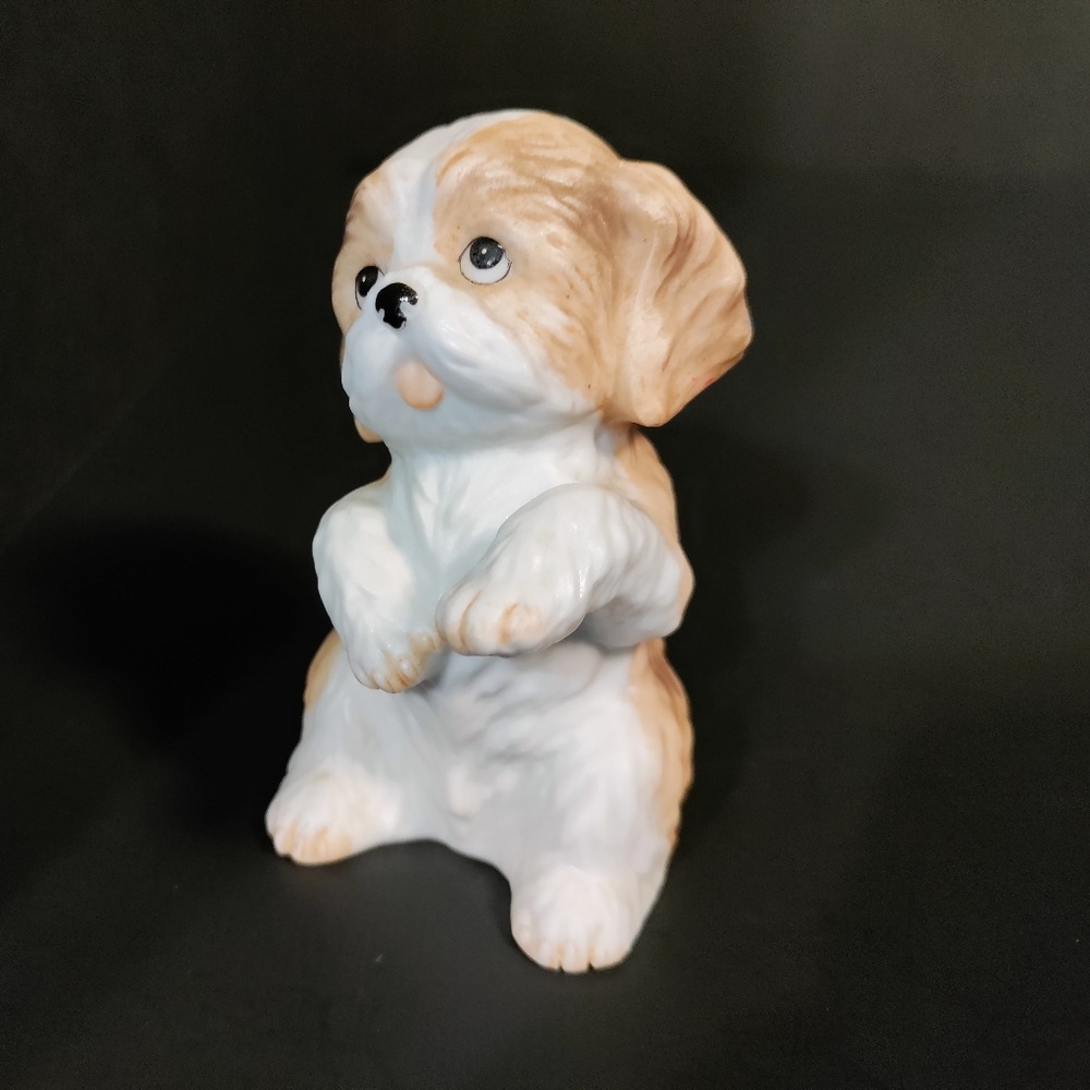 Dog figurine⭐